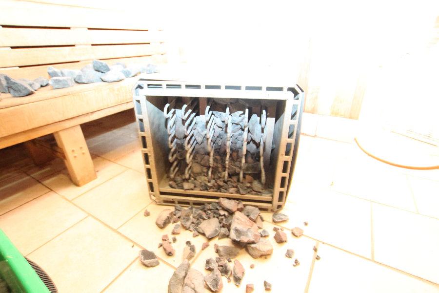 Amerec Breakdown of Sauna Rocks Pro Series