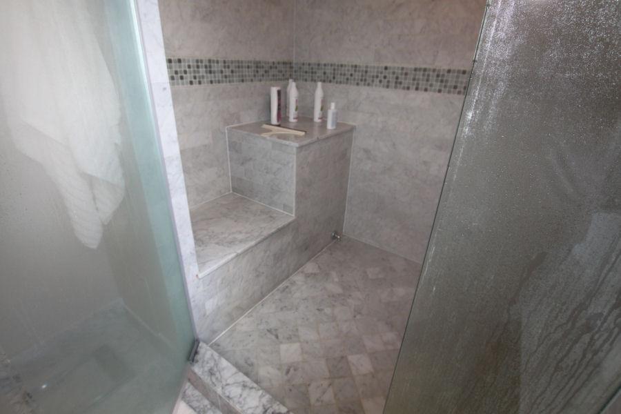 Amerec Residential Steam Shower Bench and Table